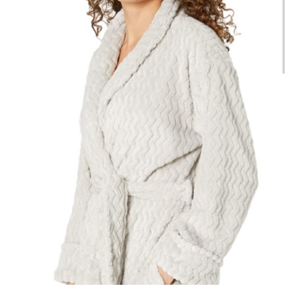 Natori Plush Geo Robe One Size - image 4
